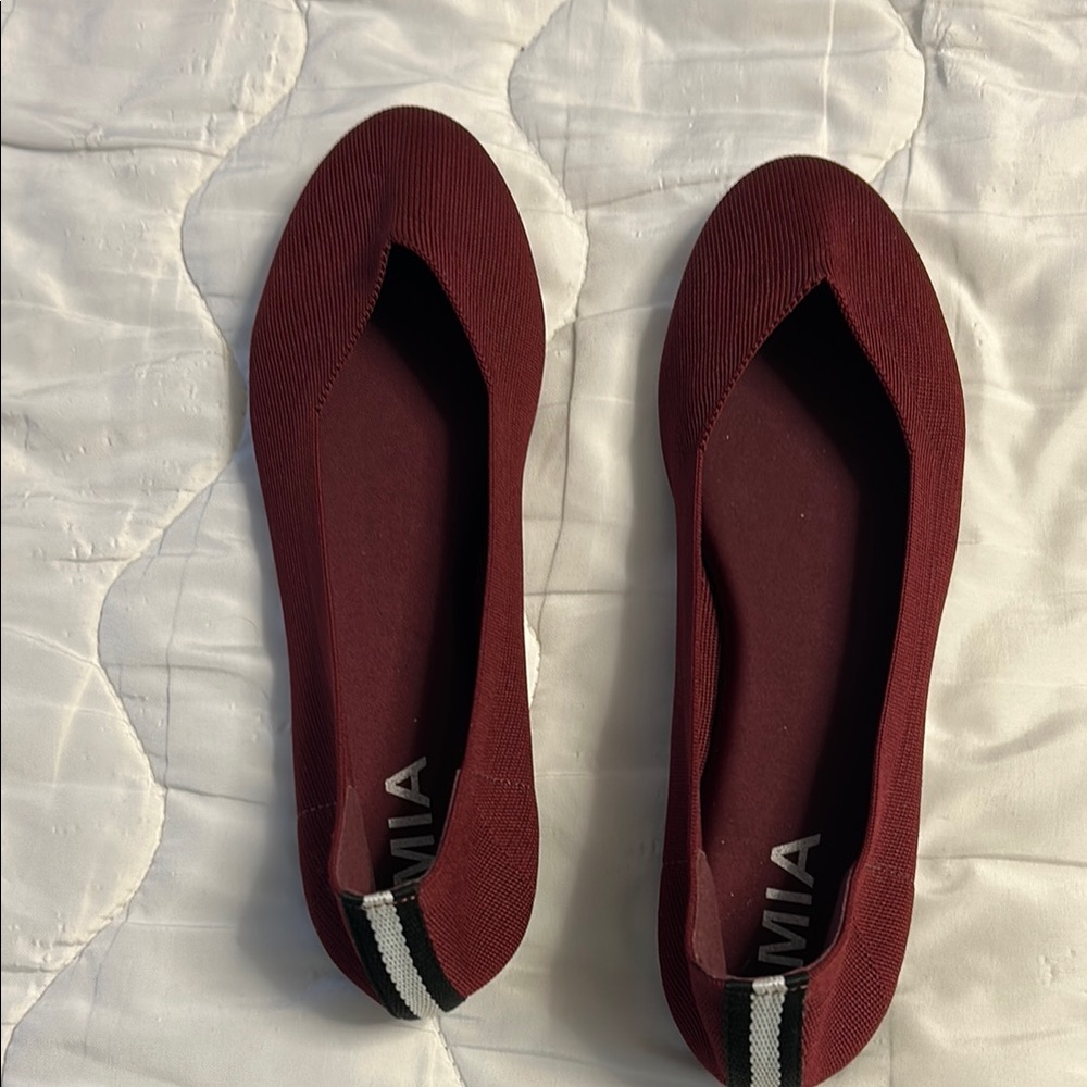 MIA Burgundy Flats